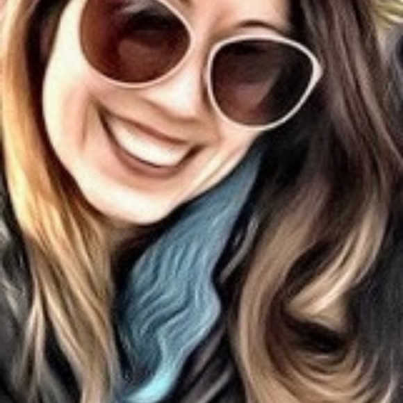 Meet your Posher, Minty Pretty - Picture 2 of 2